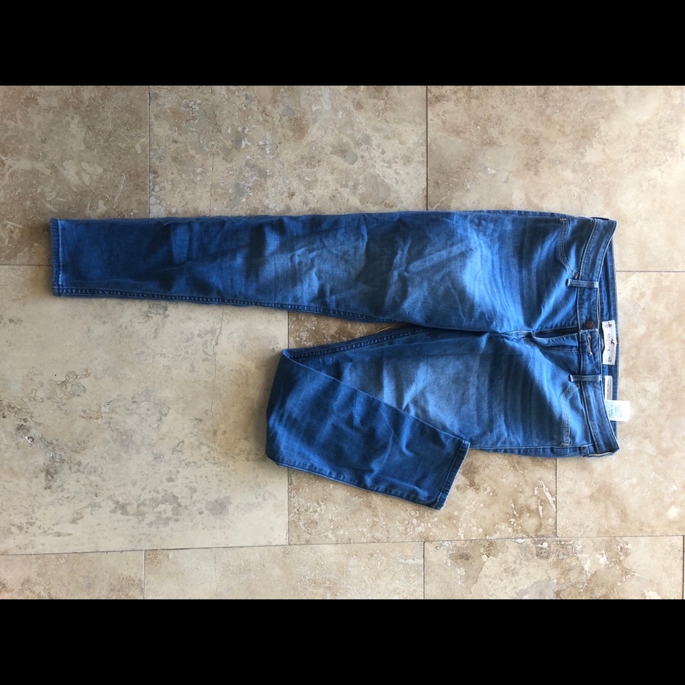 Hollister jeans.